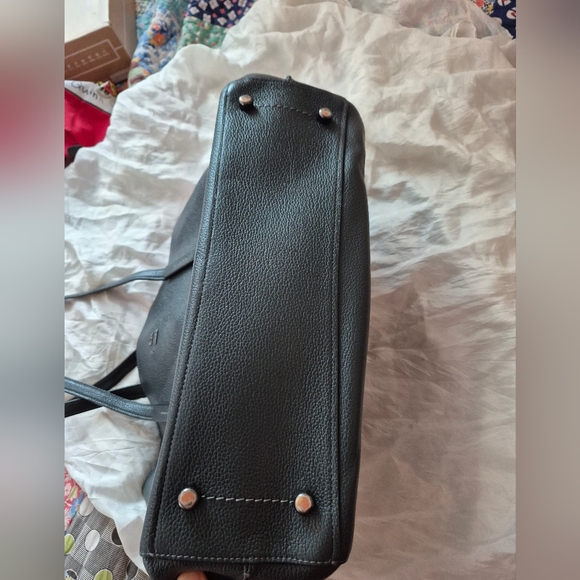 Coach Charlie Carryall *Missing Full Coach Logo - Picture 16 of 16